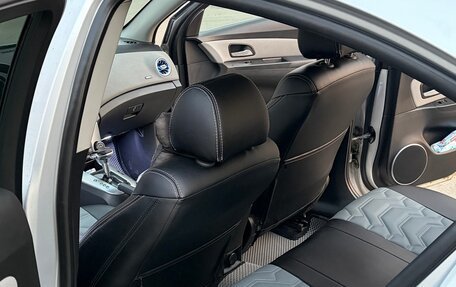 Chevrolet Cruze II, 2011 год, 750 000 рублей, 14 фотография