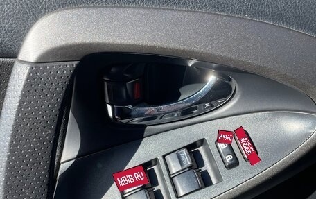 Toyota RAV4, 2012 год, 1 600 000 рублей, 2 фотография