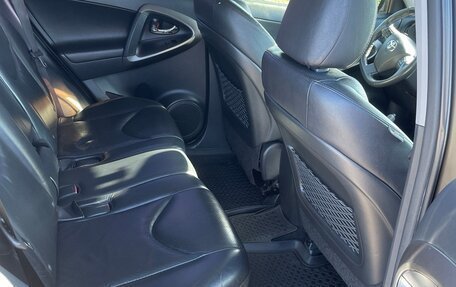 Toyota RAV4, 2012 год, 1 600 000 рублей, 16 фотография