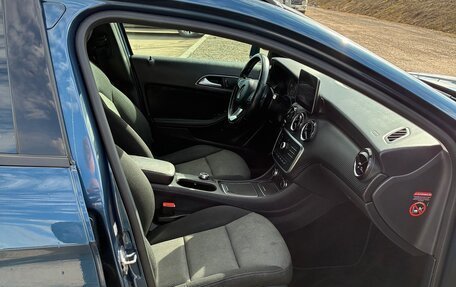 Mercedes-Benz GLA, 2019 год, 1 890 000 рублей, 7 фотография