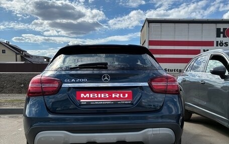 Mercedes-Benz GLA, 2019 год, 1 890 000 рублей, 12 фотография