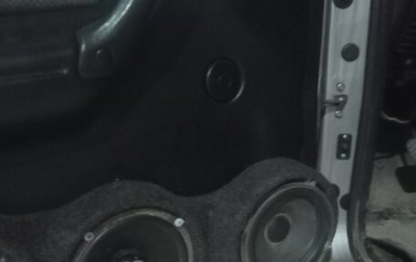 ГАЗ 31105 «Волга», 2006 год, 200 000 рублей, 8 фотография