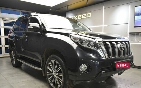 Toyota Land Cruiser Prado 150 рестайлинг 2, 2017 год, 4 679 000 рублей, 4 фотография
