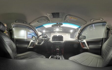 Toyota Land Cruiser Prado 150 рестайлинг 2, 2017 год, 4 679 000 рублей, 31 фотография