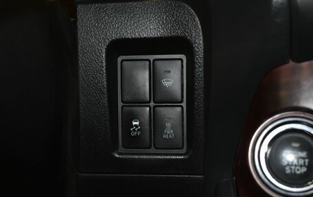 Toyota Land Cruiser Prado 150 рестайлинг 2, 2017 год, 4 679 000 рублей, 30 фотография