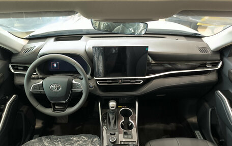 Toyota Highlander, 2026 год, 5 900 000 рублей, 17 фотография