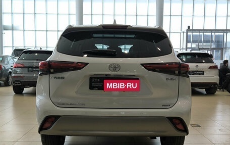Toyota Highlander, 2026 год, 5 900 000 рублей, 7 фотография
