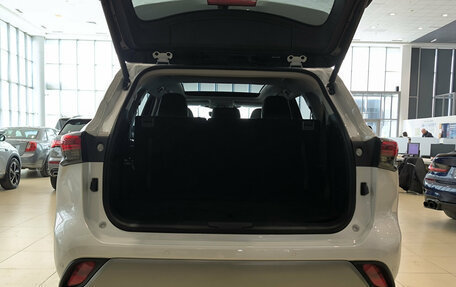 Toyota Highlander, 2026 год, 5 900 000 рублей, 12 фотография
