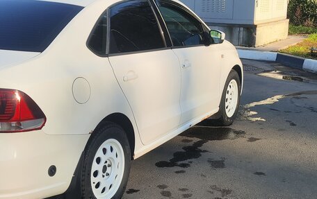 Volkswagen Polo VI (EU Market), 2011 год, 650 000 рублей, 10 фотография