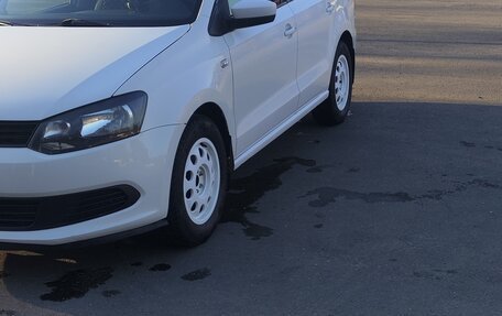 Volkswagen Polo VI (EU Market), 2011 год, 650 000 рублей, 9 фотография