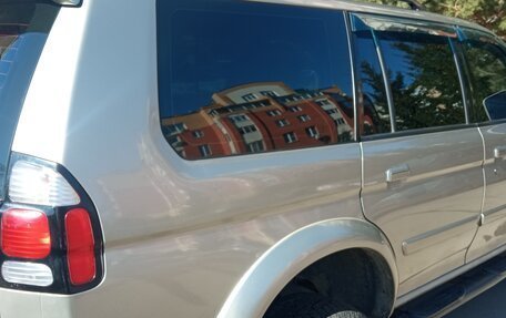 Mitsubishi Pajero Sport II рестайлинг, 2005 год, 1 275 000 рублей, 2 фотография