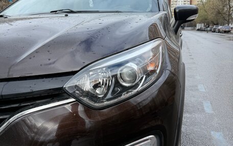 Renault Kaptur I рестайлинг, 2017 год, 1 250 000 рублей, 2 фотография