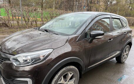 Renault Kaptur I рестайлинг, 2017 год, 1 250 000 рублей, 6 фотография