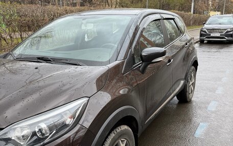 Renault Kaptur I рестайлинг, 2017 год, 1 250 000 рублей, 5 фотография