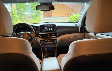 Hyundai Tucson III, 2018 год, 2 150 000 рублей, 3 фотография