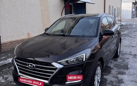 Hyundai Tucson III, 2018 год, 2 150 000 рублей, 2 фотография