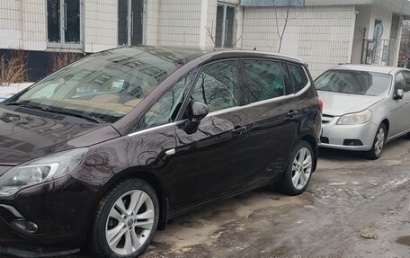 Opel Zafira C рестайлинг, 2014 год, 1 600 000 рублей, 5 фотография