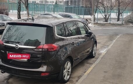 Opel Zafira C рестайлинг, 2014 год, 1 600 000 рублей, 3 фотография