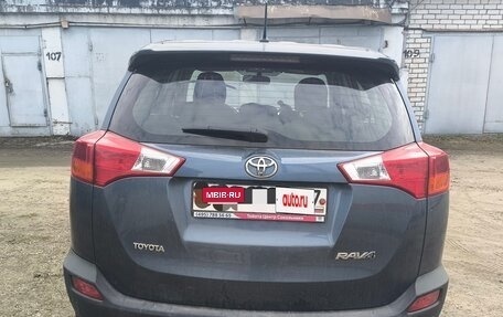 Toyota RAV4, 2013 год, 2 450 000 рублей, 4 фотография