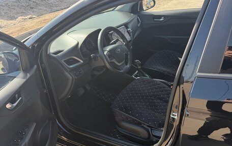 Hyundai Solaris II рестайлинг, 2021 год, 1 550 000 рублей, 16 фотография