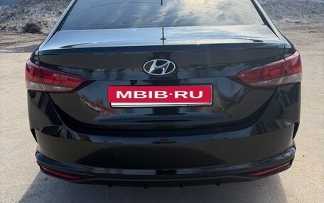 Hyundai Solaris II рестайлинг, 2021 год, 1 550 000 рублей, 10 фотография