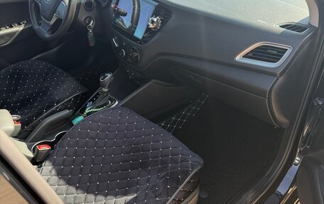 Hyundai Solaris II рестайлинг, 2021 год, 1 550 000 рублей, 23 фотография