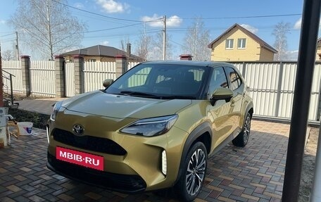Toyota Yaris Cross, 2020 год, 2 200 000 рублей, 2 фотография