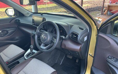 Toyota Yaris Cross, 2020 год, 2 200 000 рублей, 15 фотография