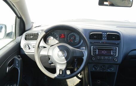 Volkswagen Polo VI (EU Market), 2014 год, 810 000 рублей, 6 фотография