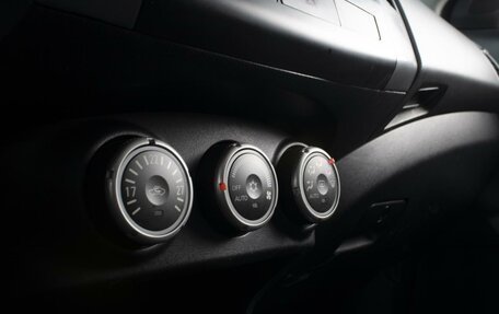 Mitsubishi Outlander III рестайлинг 3, 2008 год, 1 100 000 рублей, 13 фотография