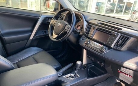 Toyota RAV4, 2013 год, 1 920 000 рублей, 11 фотография