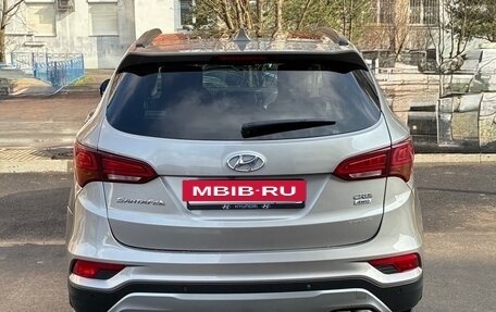 Hyundai Santa Fe III рестайлинг, 2015 год, 2 599 000 рублей, 2 фотография