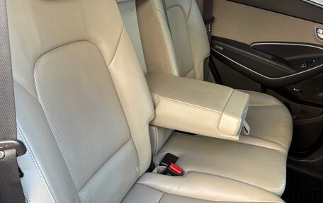 Hyundai Santa Fe III рестайлинг, 2015 год, 2 599 000 рублей, 17 фотография