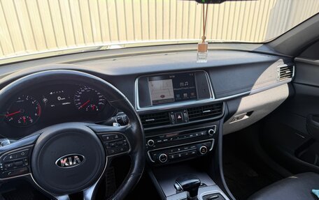 KIA Optima IV, 2017 год, 1 900 000 рублей, 15 фотография