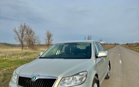 Skoda Octavia, 2011 год, 915 000 рублей, 2 фотография