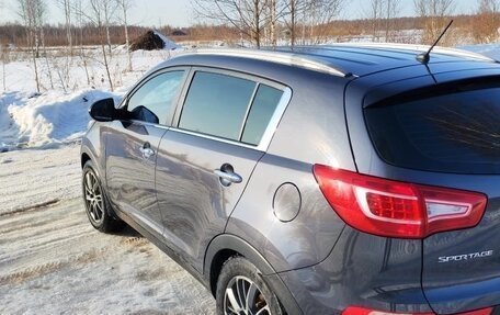 KIA Sportage III, 2010 год, 800 000 рублей, 2 фотография