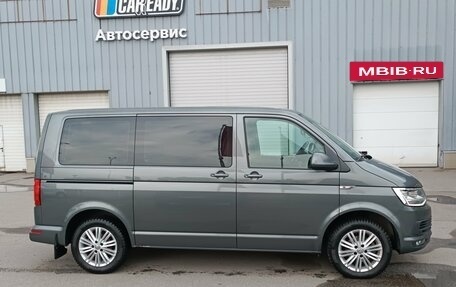 Volkswagen Caravelle T6 рестайлинг, 2015 год, 2 890 000 рублей, 5 фотография