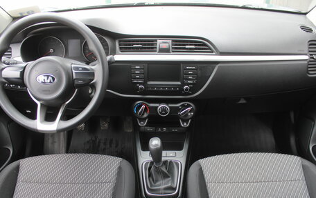 KIA Rio IV, 2018 год, 1 265 000 рублей, 9 фотография