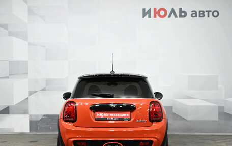 MINI Hatch, 2018 год, 2 850 000 рублей, 5 фотография