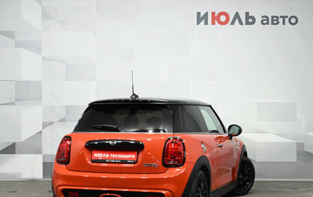 MINI Hatch, 2018 год, 2 850 000 рублей, 7 фотография