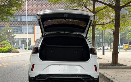 Volkswagen T-Roc I, 2023 год, 1 899 123 рублей, 9 фотография