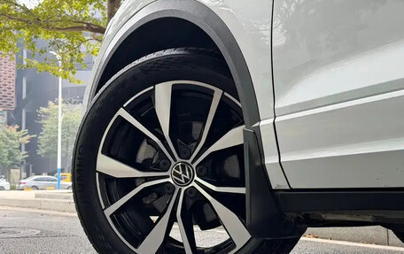 Volkswagen T-Roc I, 2023 год, 1 899 123 рублей, 6 фотография