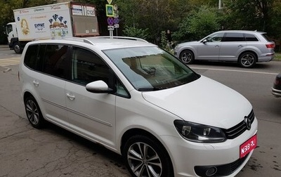 Volkswagen Touran III, 2012 год, 756 000 рублей, 1 фотография