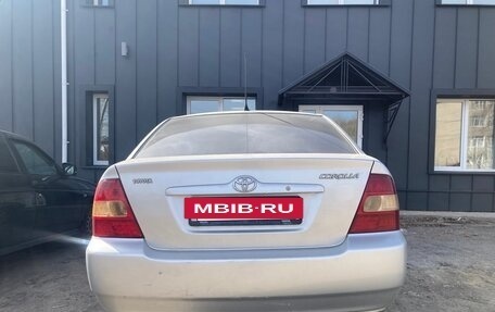 Toyota Corolla, 2003 год, 300 000 рублей, 3 фотография
