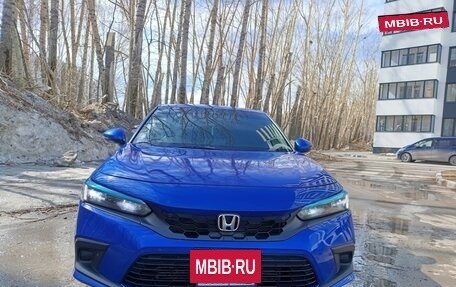 Honda Civic, 2022 год, 2 330 000 рублей, 8 фотография