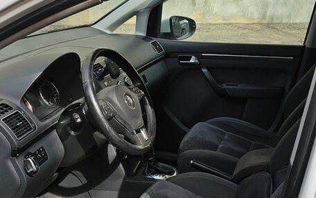 Volkswagen Touran III, 2012 год, 756 000 рублей, 7 фотография