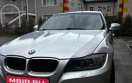 BMW 3 серия, 2011 год, 1 200 000 рублей, 5 фотография