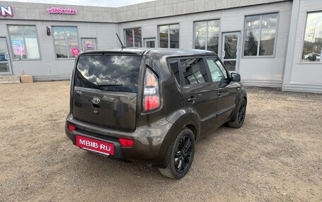 KIA Soul I рестайлинг, 2011 год, 1 000 000 рублей, 3 фотография