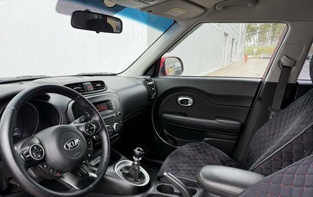 KIA Soul II рестайлинг, 2014 год, 1 000 000 рублей, 9 фотография