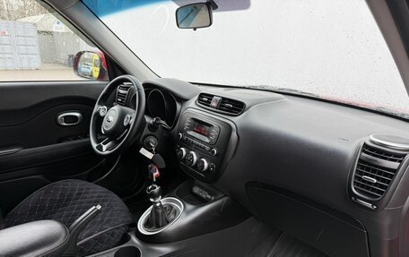 KIA Soul II рестайлинг, 2014 год, 1 000 000 рублей, 10 фотография